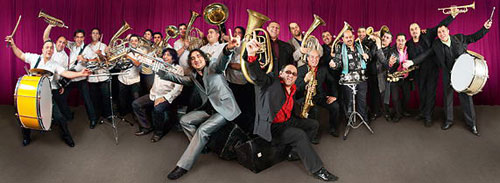 Fanfare Ciocarlia vs Boban & Marko Markovic Orchestra